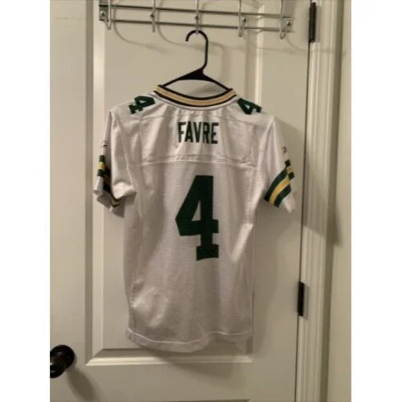 Reebok NFL Green Bay Packers Boys Football Jersey Brett Farve Size Medium 10-12